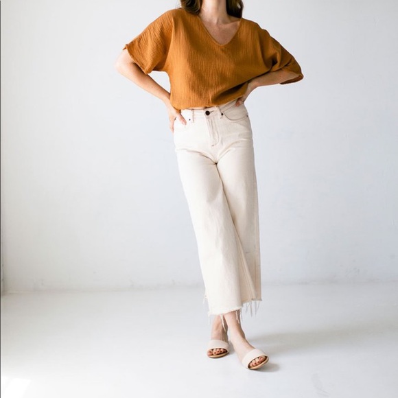 The Gauze Dolman Too Meerkat - Picture 3 of 7